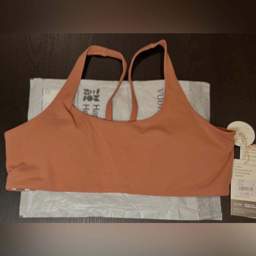 New With Tags ✨ Vuori Yosemite Bra ✨ Light Penny ✨ XL - Picture 3 of 7